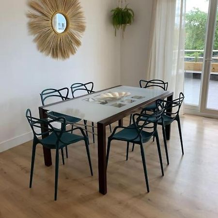 Au 154 Bis - Joli Appartement Avec Grande Terrasse Et Proche De La Plage A Malo Dunkirk Exterior foto